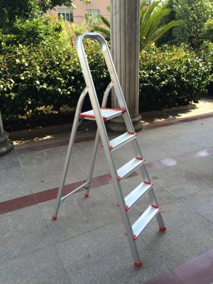 Escabeau aluminium 5 marches 149 cm Maroc