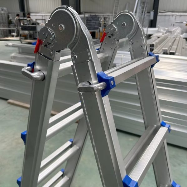 Échelle Multifonction Aluminium 4x3 – Hauteur 2.81m – Solide et Pliable