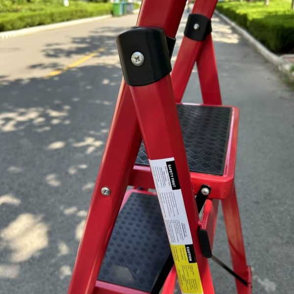 charnier Escabeau en acier usage domestique au maroc