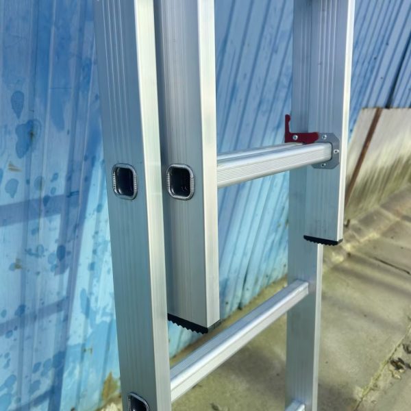 Vue profil échelle aluminium coulissante