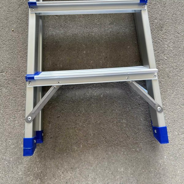 Escabeau Aluminium 5 Marches – 149 cm – Léger et Stable – Usage Domestique