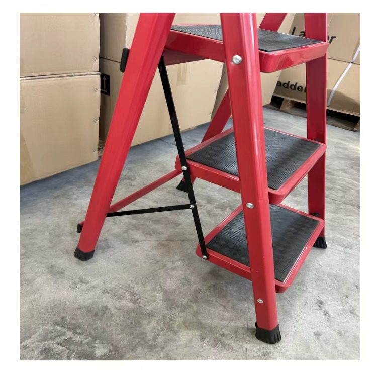 Escabeau Acier 5 Marches – 165 cm – Stable et Pliable – Usage Domestique